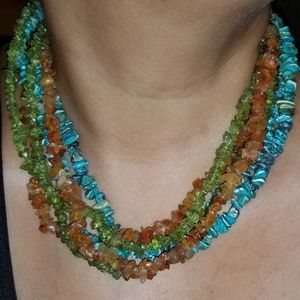 $$PRICE DROP$$ Multi colored beaded necklace